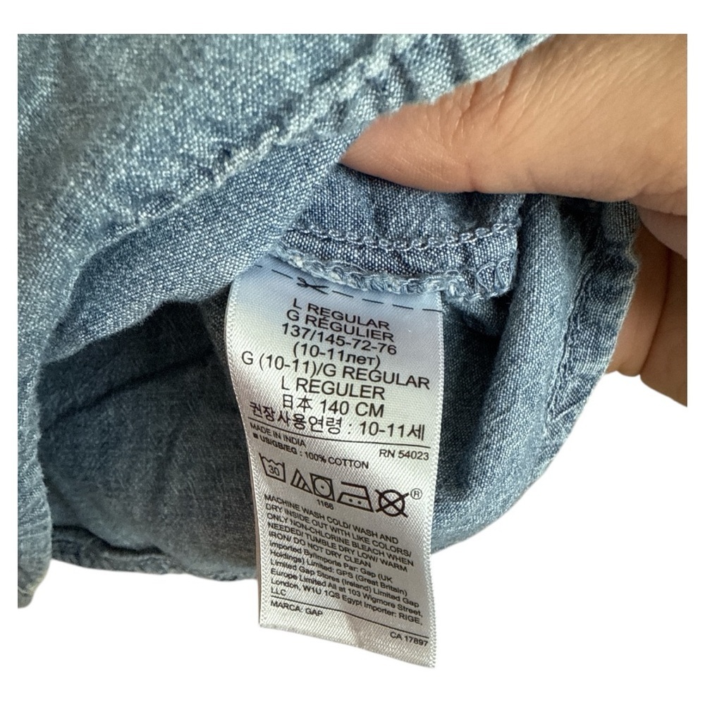 GAP Girls Chambray Peasant Top size Large - Picture 3 of 4